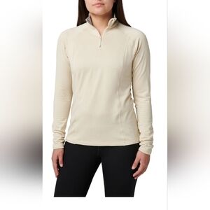 Under Armour Cold Gear Fitted 1/2 Zip Shirt Ivory Cream Womens  Size M
